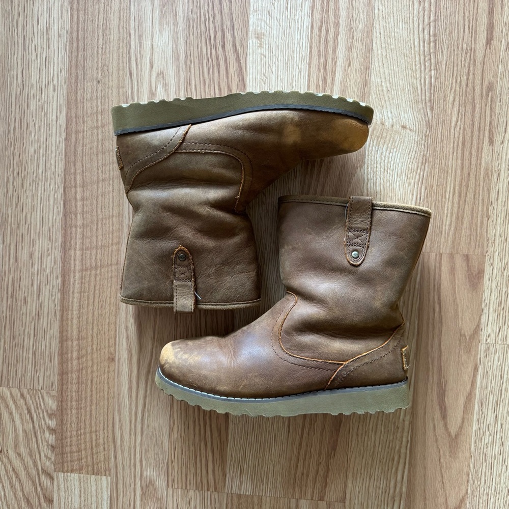 UGG Tan Shearling Lined Boots